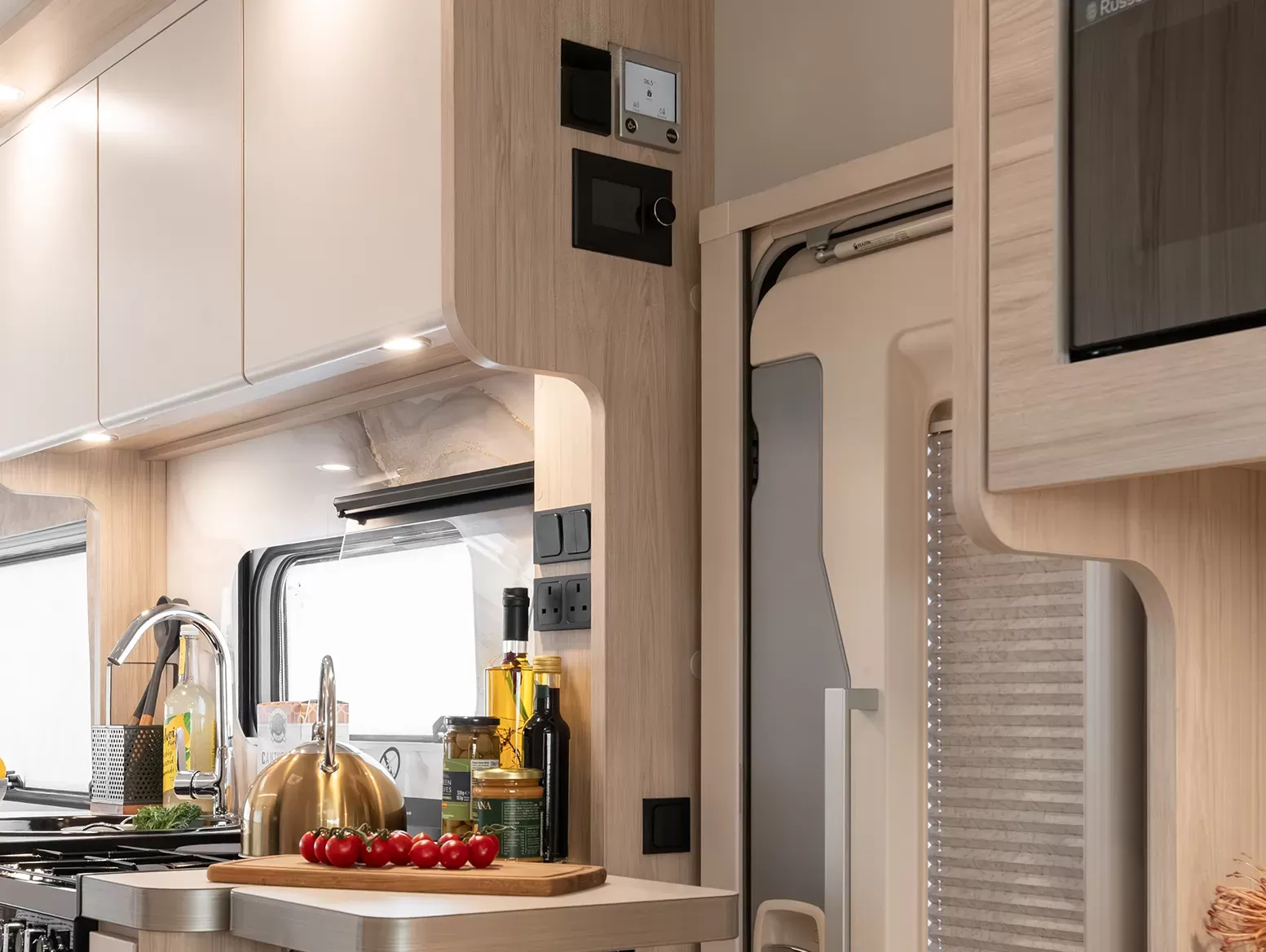 Elddis Avalon Climate Controls